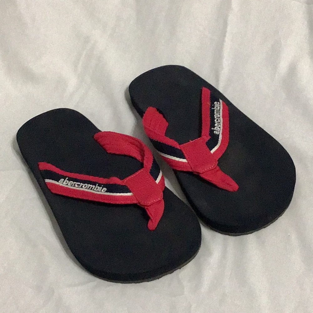 Abercrombie flip flops